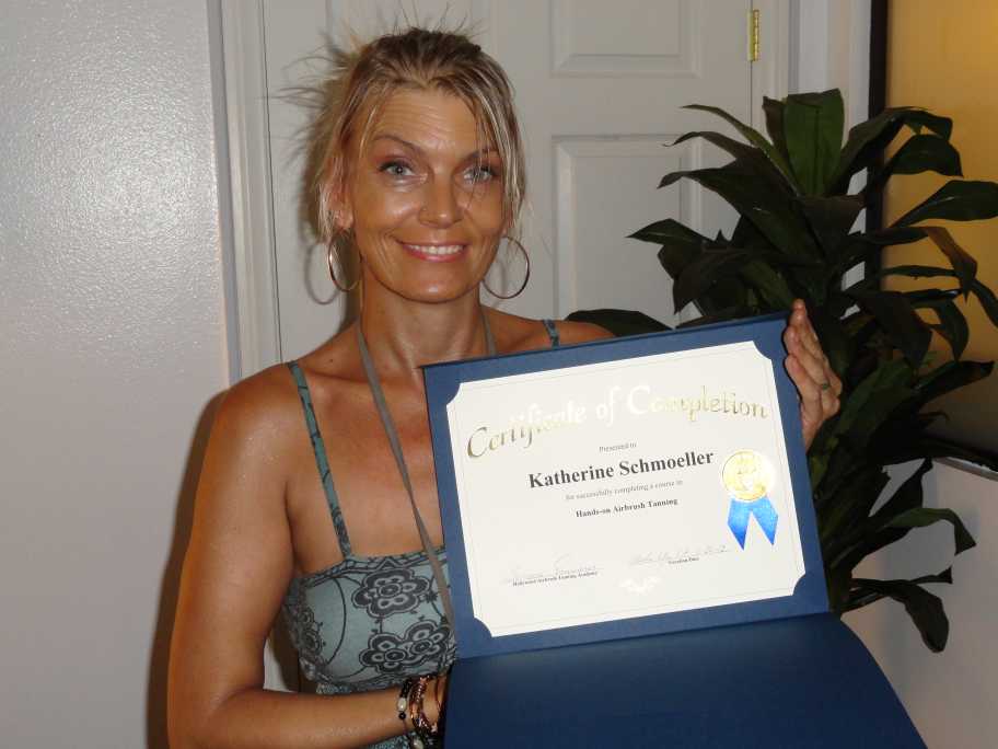 Another Graduate from Hollywood Airbrush Tanning Academy Launches Her Own Independent Spray Tanning Business After Completion of the Airbrush Tanning Training Program